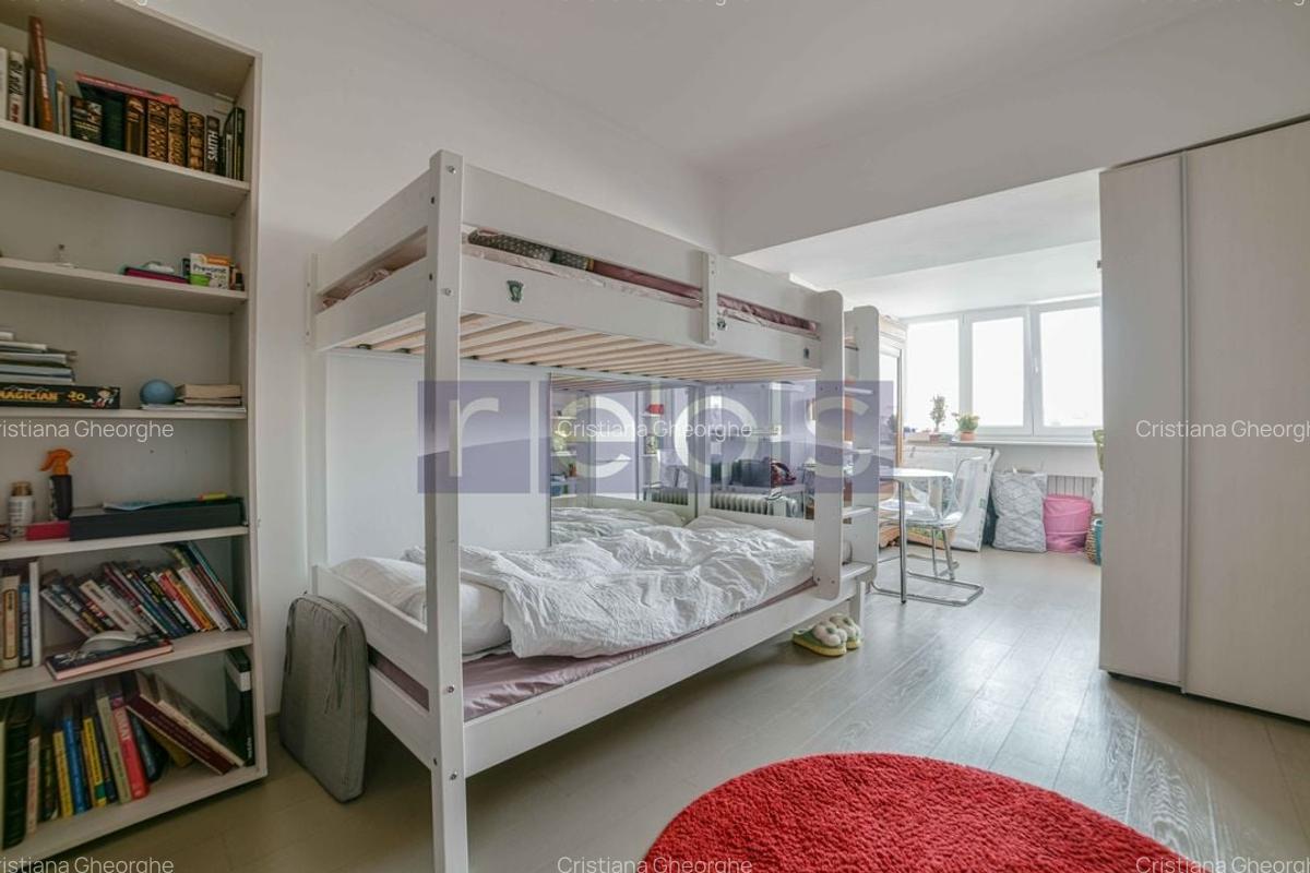 Apartament cu 5 camere decomandat, mobilat în Decebal - 9