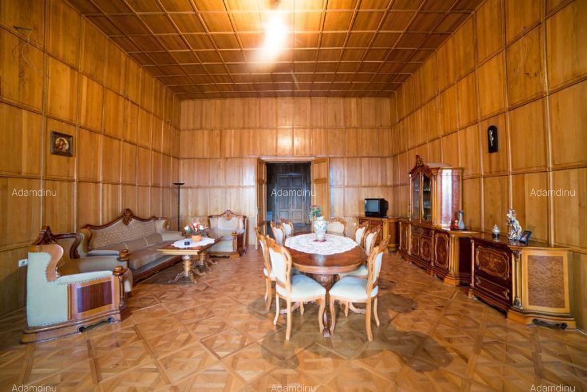 Vand CONAC cu istoric, sec XIX, renovat si evaluat in primele 10 din Romania, granita Varsand - 7
