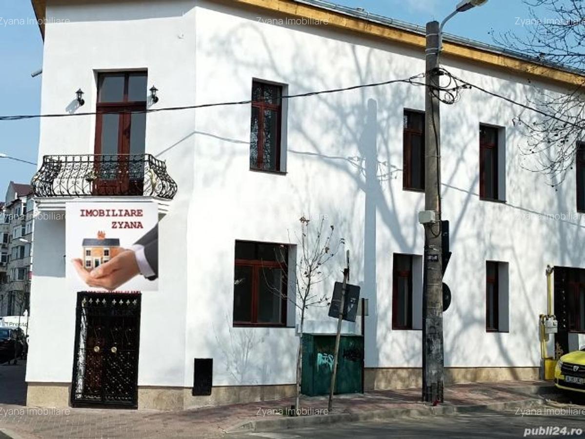 Bd. Unirii – Strada Traian  Vila / Spatiu Comercial Renovat, 10 camere, suprafata utila - 300 mp. - 10