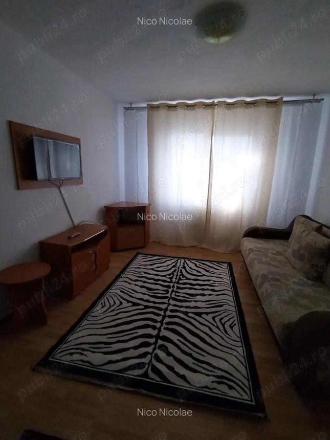 Proprietar ofer spre inchiriere apartament cu 2camere - 4