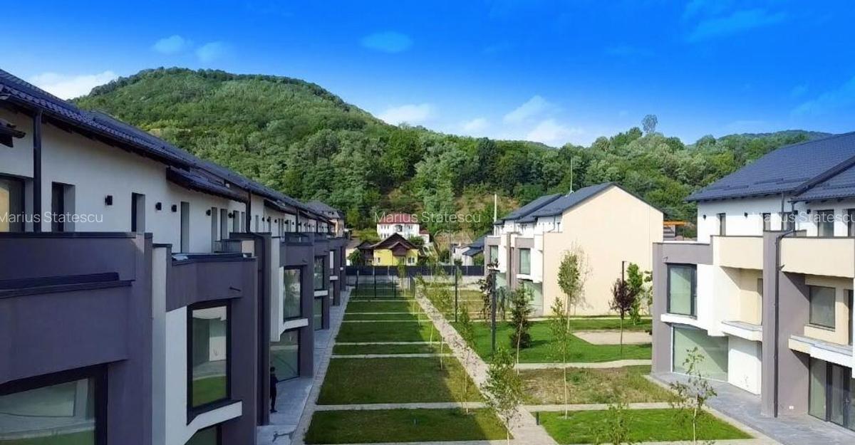 PRIMAVERII VILLAS, CARTIER PRIVAT LANGA ORAS; VILA ROSE - 16