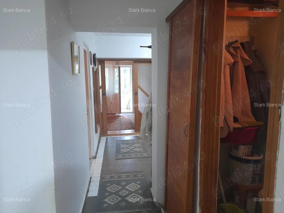 Apartament clasic ?i spa?ios de vanzare Etaj 1, langa Pia?a Centrala din Caransebes - 13