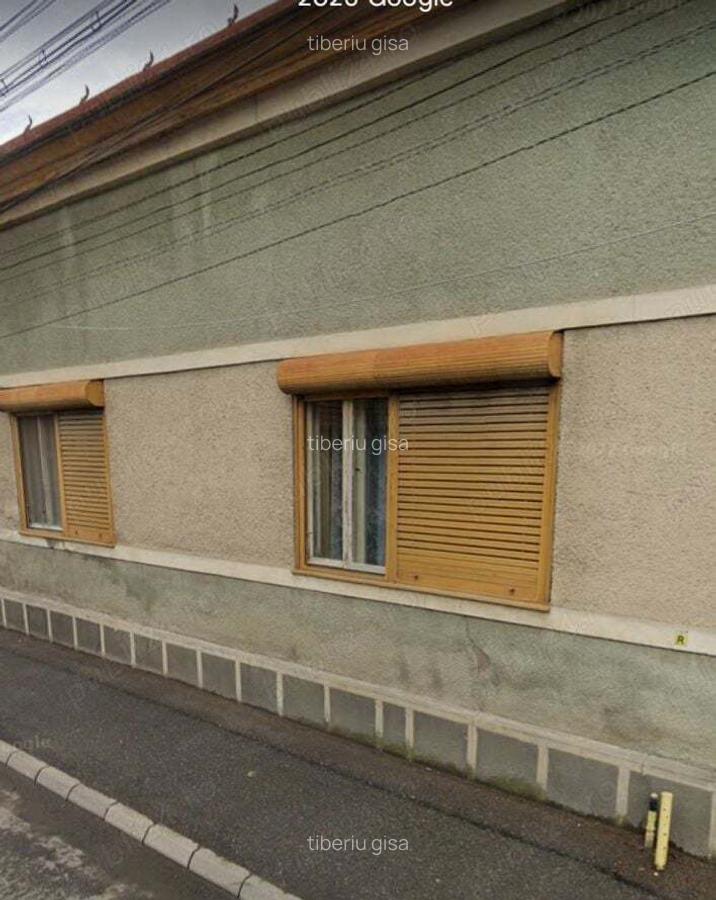 Casa de vanzare - 1