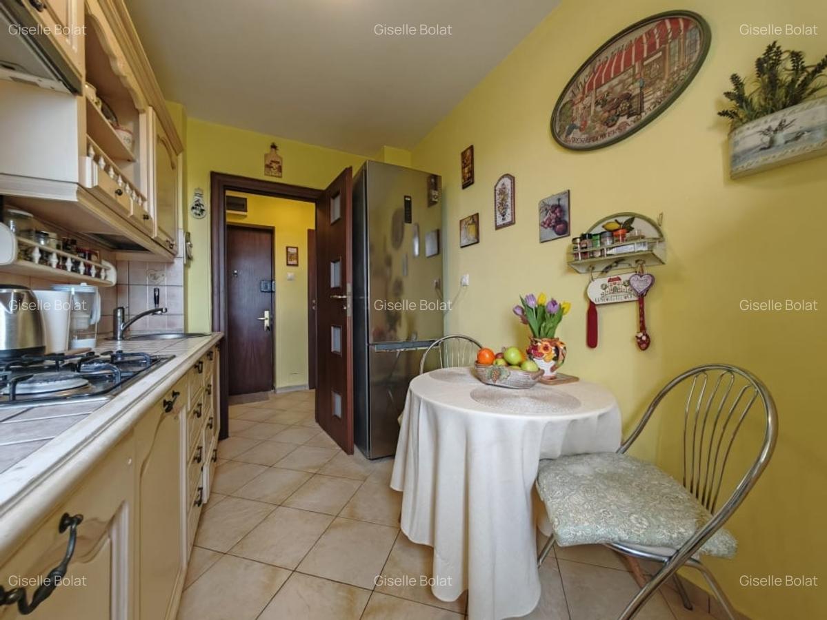 Apartament 2 camere - langa Parcul Titan - Strada Rotunda,  bloc reabilitat - 12