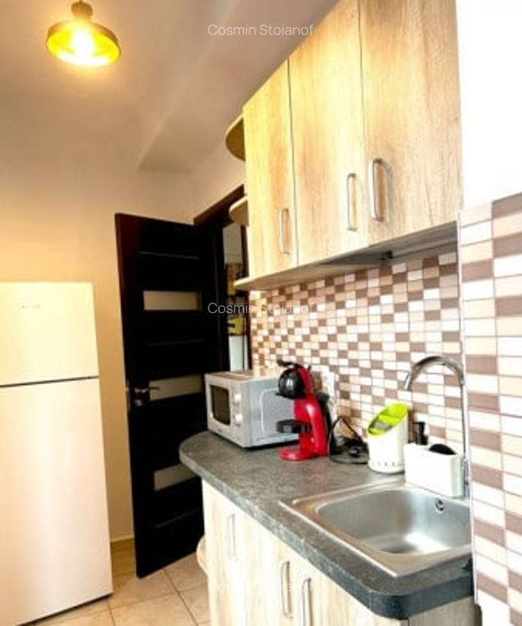 Apartament 2 camere, 50 mp - Damaroaia,Petrom City - 8