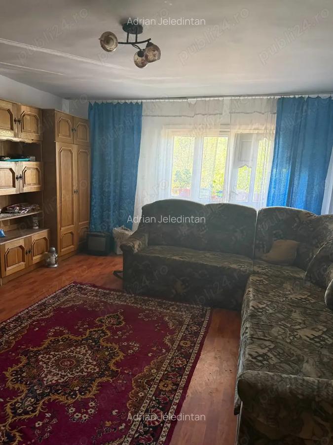 Proprietar,vind casa cu teren,acte la zi,situata in sat Paltinisu comuna Cazane?ti,judet Mehedin?i - 7