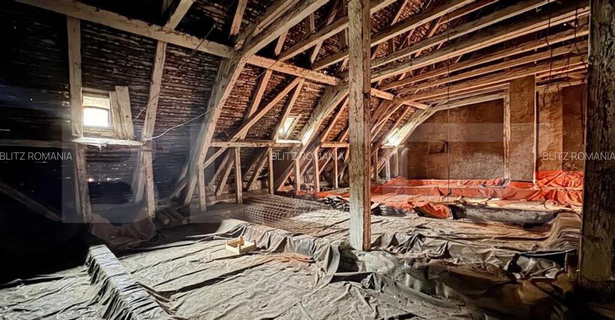 Pod spai?os, transformabil in apartamente, 285 mp, Pia?a - 5