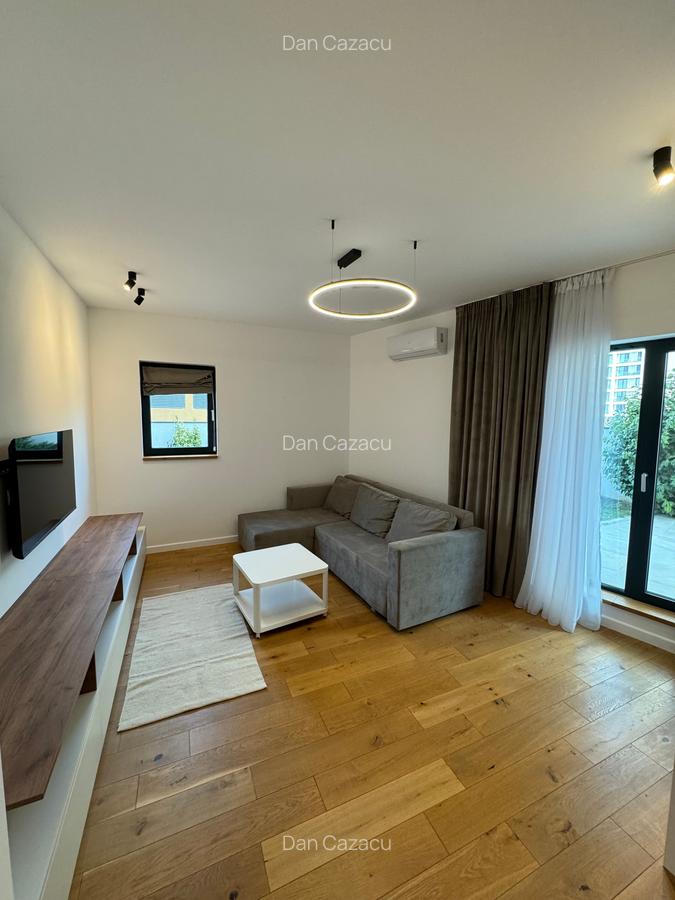 Apartament cu 3 camere semidecomandat, mobilat în Băneasa - 2