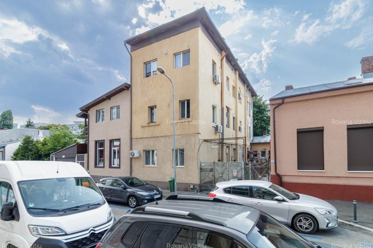 Apartament cu 3 camere decomandat, mobilat în Titulescu - 1