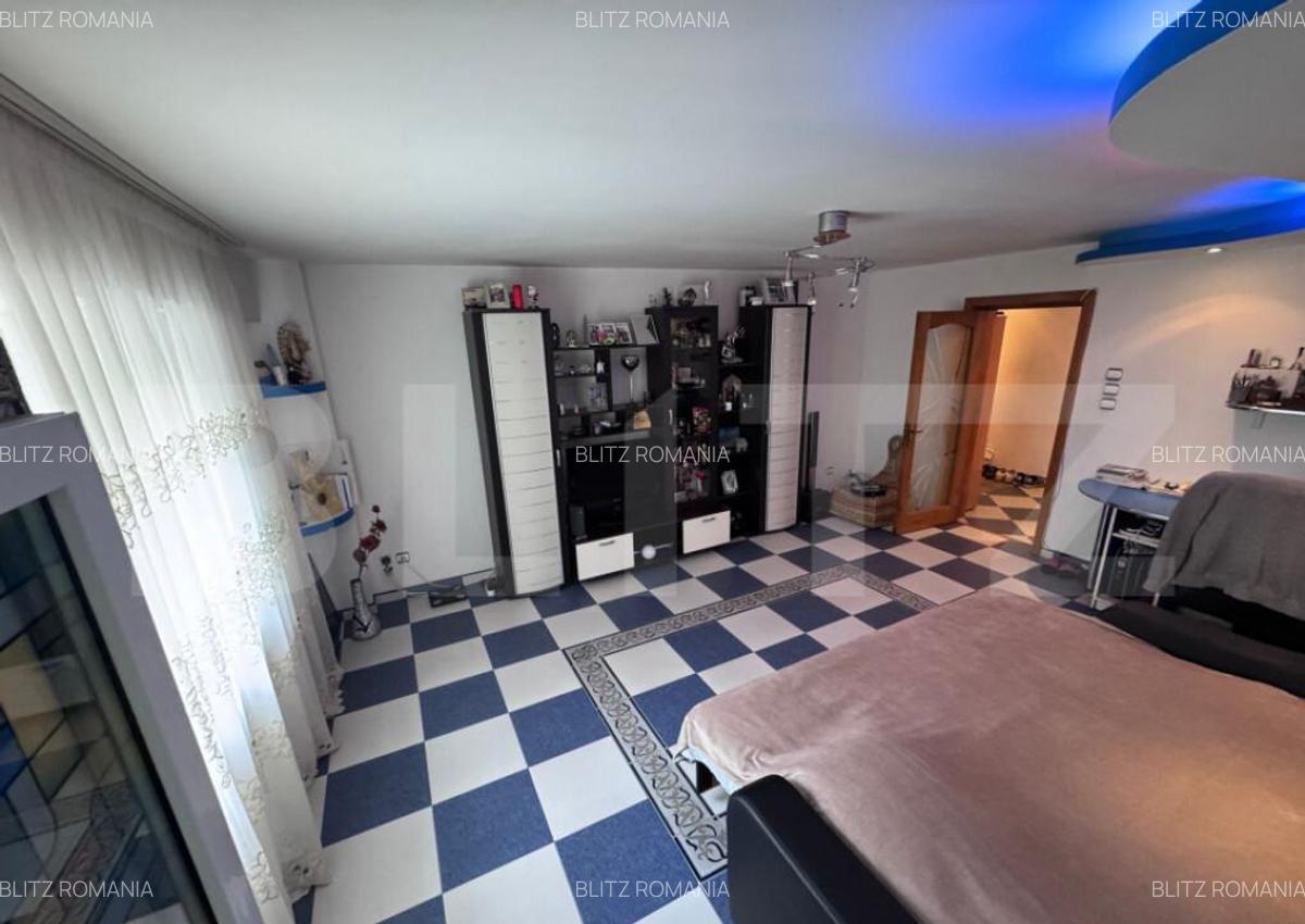 Apartament de vanzare, cu 3 camere, 73 mp, zona Calea Bucure - 4