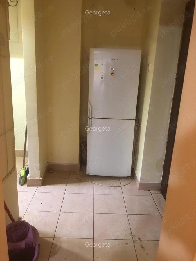 INVESTITIE ,posibil preluare chirias Mic si cochet Langa Facultate zona BABES - 4