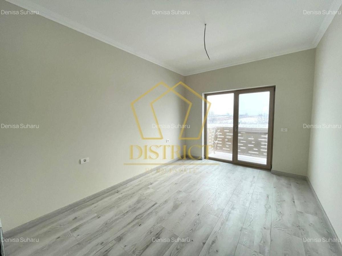 Casa despărțită prin garaj cu 5 camere | Giroc - 10