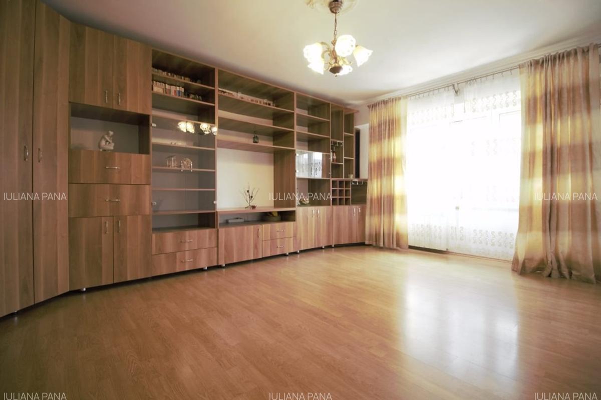 Proprietar ofer spre închiriere 3 camere BD Mircea Vodă - 1