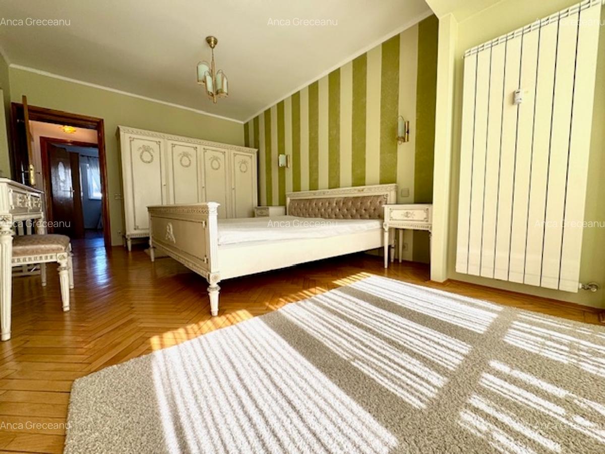 Piata Unirii-Aleea Negru Voda - 5