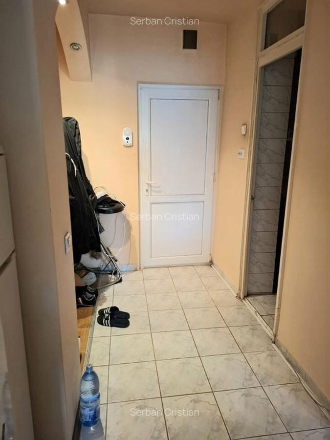 Oltenitei de vanzare garosniera mobiliata si utilata - 9