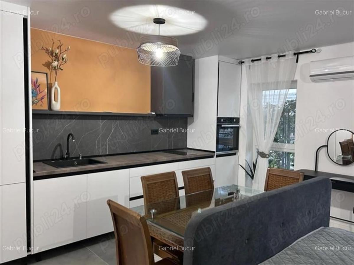 Inchiriere Garsoniera Semidecomandata Sun Royal View - 4