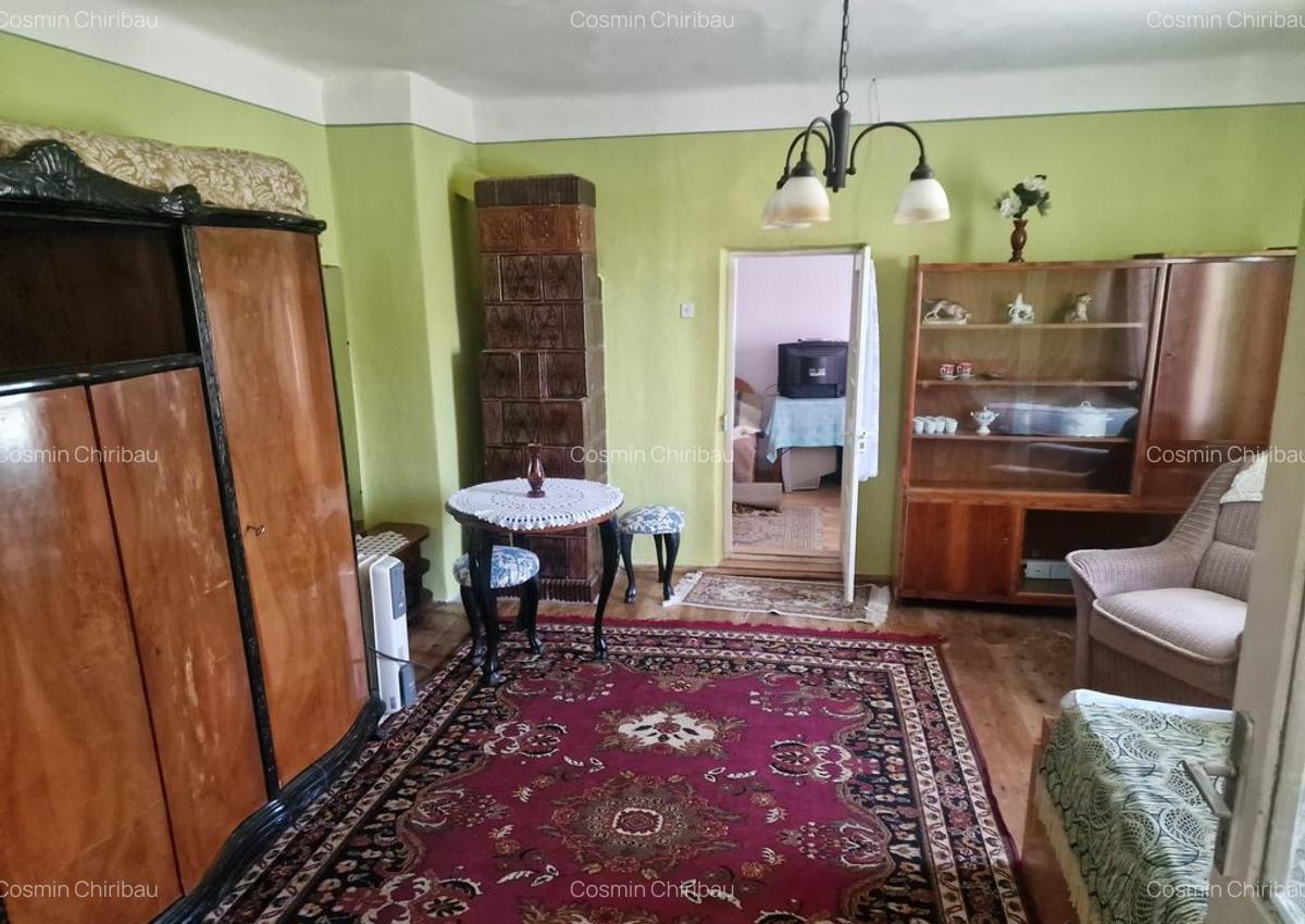 Casa in mediu rural cu teren - 11