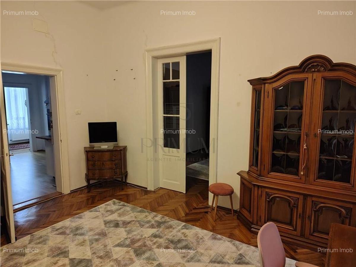 BALCESCU - Cladire renovata - 3 Camere - Centrala proprie  - Curte 137mp - 7