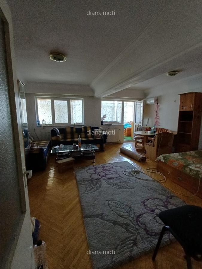 Apartament 4 camere, zona ultra centrală, in spate la Tribunalul nou - 1 Apartament 4 camere, zona ultra centrală, in spate la Tribunalul nou - 1