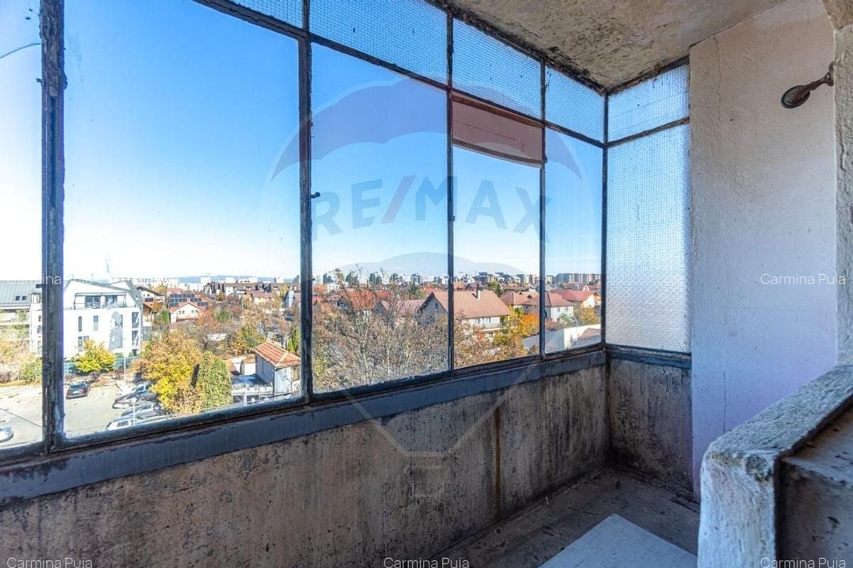 Apartament 2 camere/ 2 balcoane/de renovat-  zona Tractorul! - 14