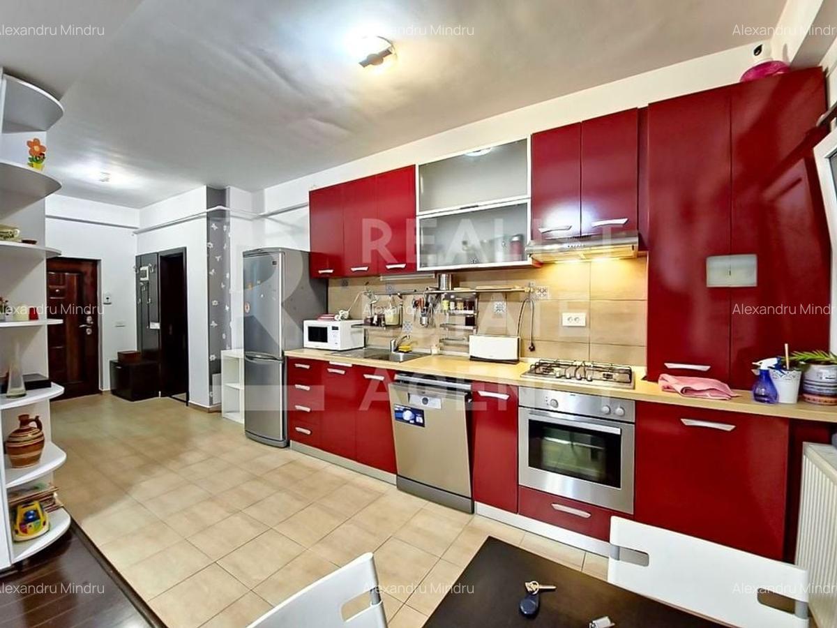 Vânzare, apartament cu 3 camere în zona Militari Residence - 2