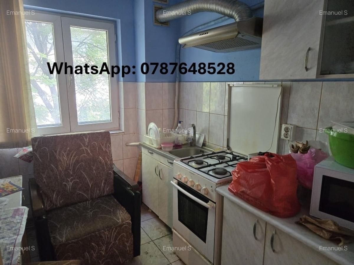 3 camere decomandat Tătărași | Et. 3/4 | 88.000€ negociabil - 8