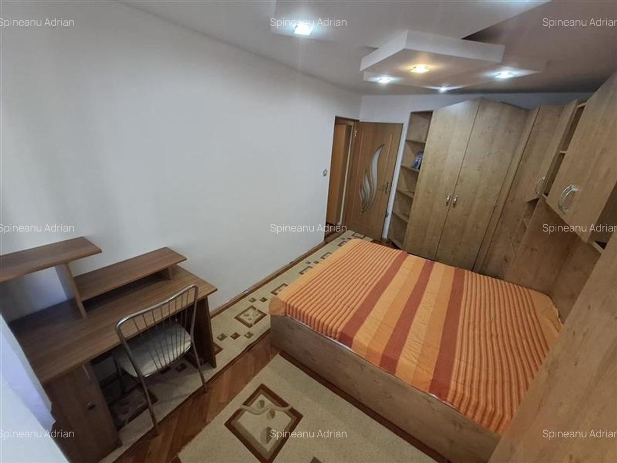 Girocului-Judetean, 3 camere decomandat, centrala gaz - 19