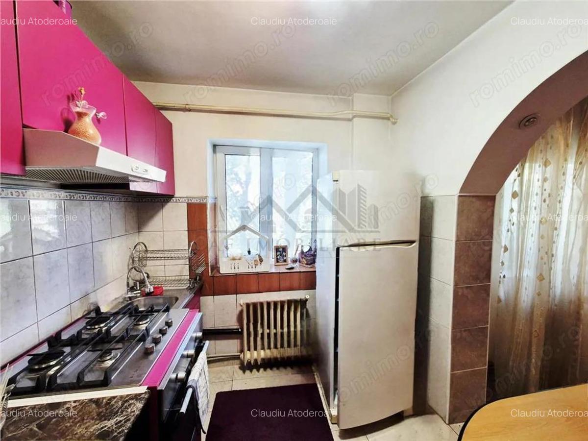 Apartament cu 4 camere de vanzare - 4 Apartament cu 4 camere de vanzare - 4