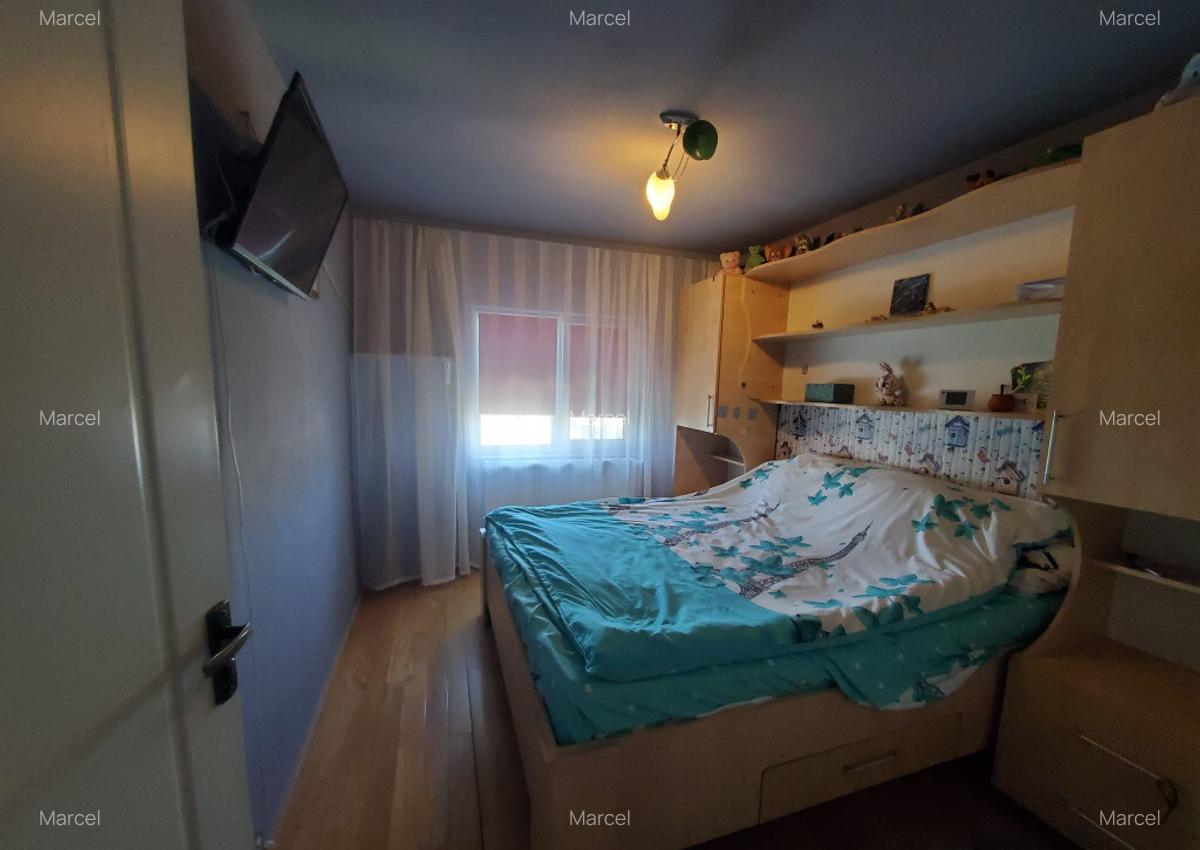 Apartament 3 camere, decomandat, 2 balcoane, 2 bai, 4/4, central - 5