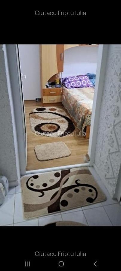 Industriei , Ap.3 cam , et.4 , 76 mp , decomandat , confort 1 - 2