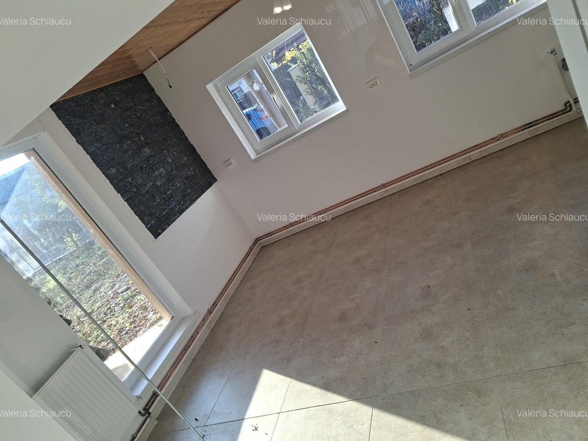 Casa RATESTI/Patuleni- Arges, renovata/finisaje moderne, teren 1055mp. - 9