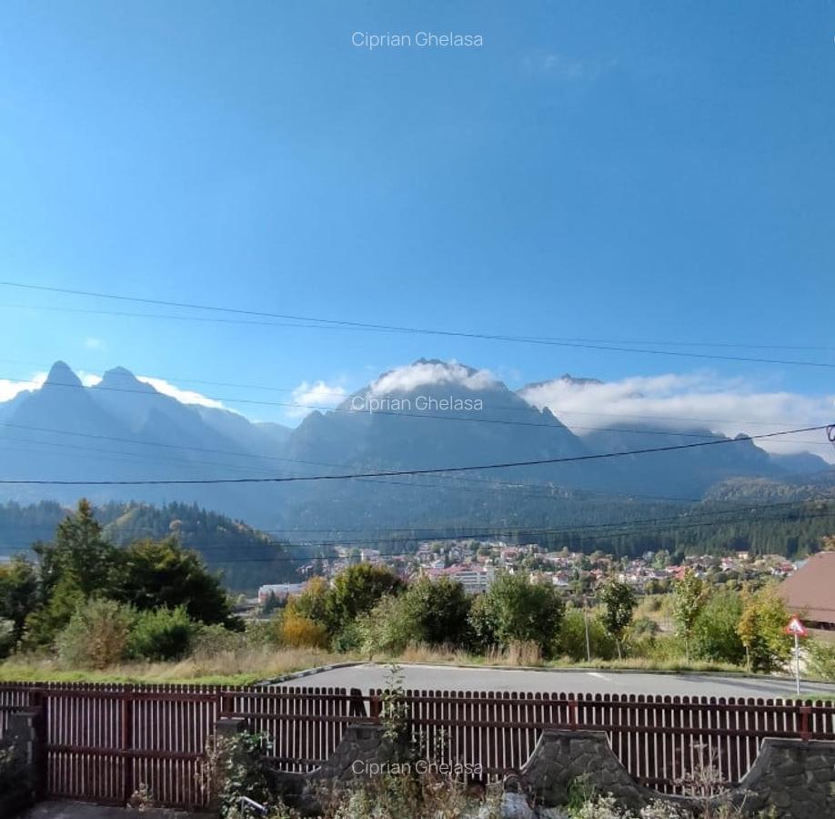 Cabana vanatoreasca din lemn cu vedere spectaculoasa, langa Castelul Cantacuzino - 33