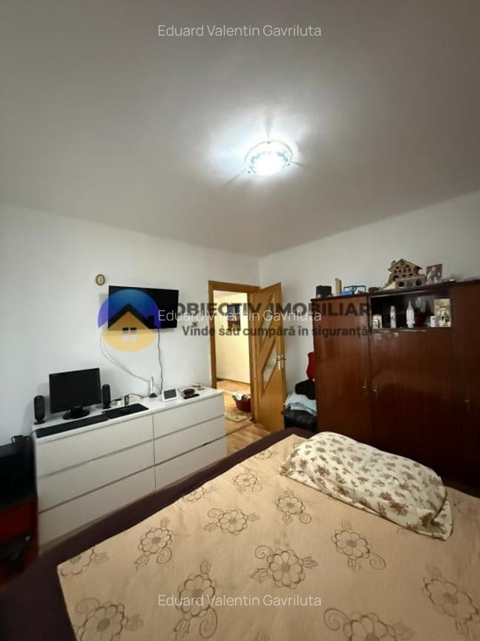 Apartament 3 camere de vanzare – zona centrala – Etaj 1 - 6