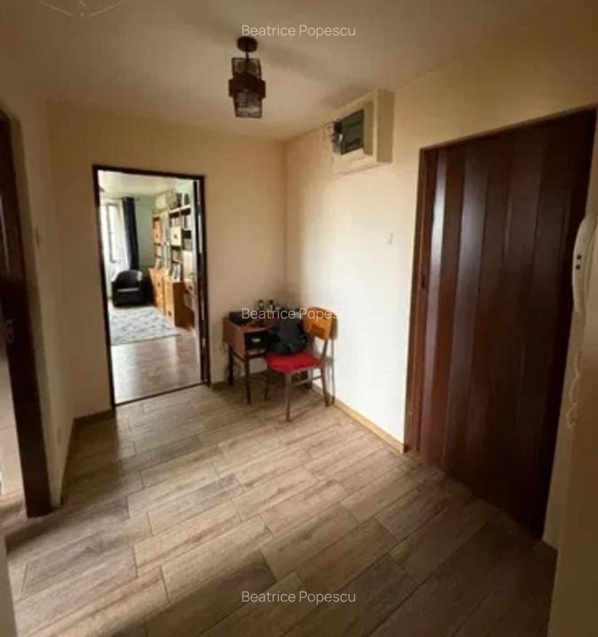 Apartament 3 camere decomandat Luica 70mp - 6