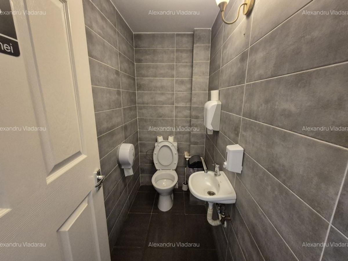 Spatiu comercial 138,70 mp + 2 locuri de parcare - Varteju - 10