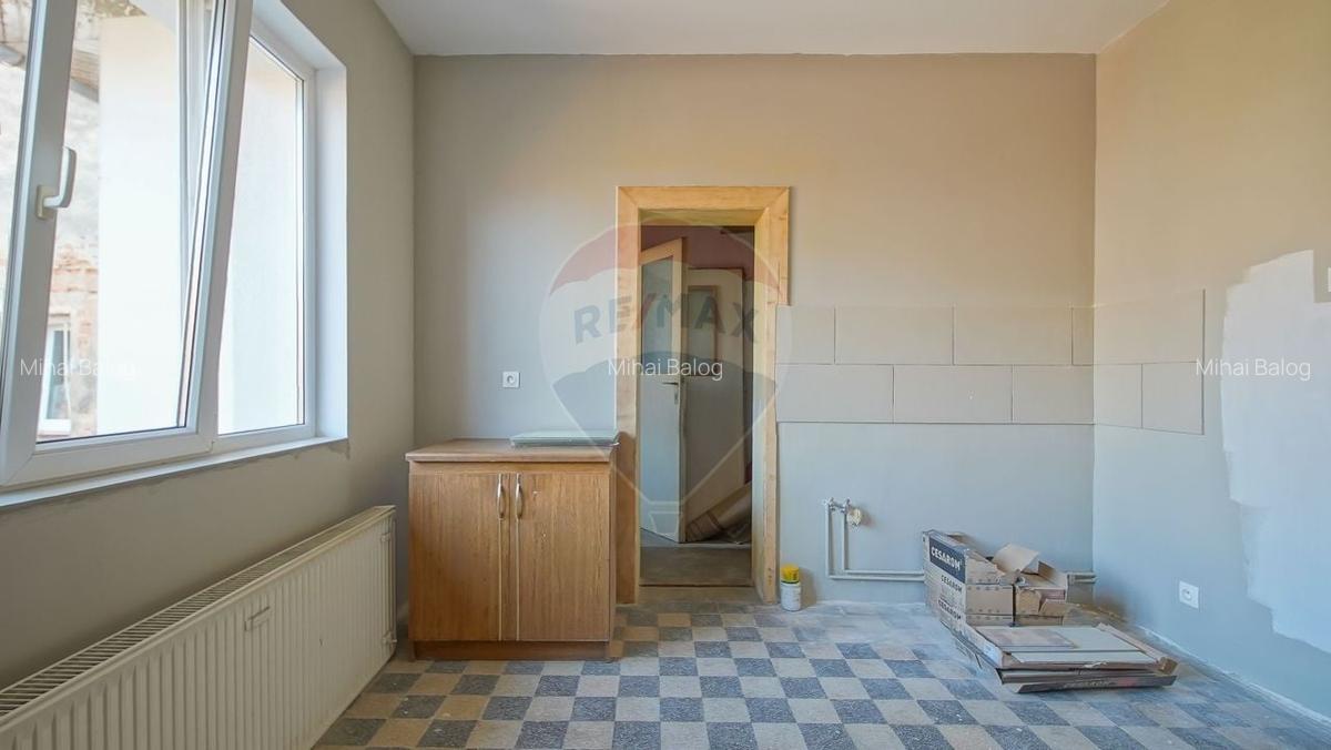 Apartament cu 3 camere de vanzare in zona Brasovul Vechi - 18