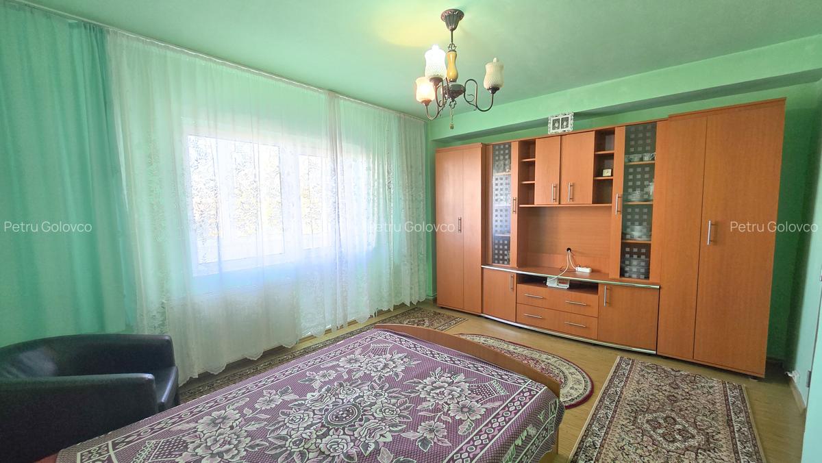 Apartament 3 Camere Suprafață Generoasă - 10 Apartament 3 Camere Suprafață Generoasă - 10