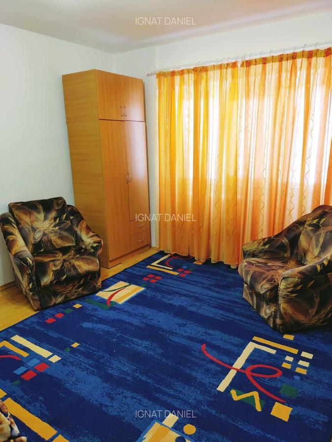 Apartament cu 1 camera, decomandat, etajul 3/8, zona Gara - 3