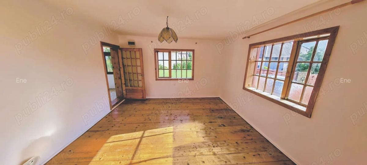 Casa cu teren generos, livada + casa secundara - 15min de Targovi?te, 1h de munte - 2