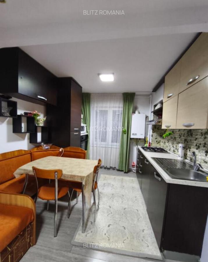 Apartament 2 camere, etaj 2, Siret - 1