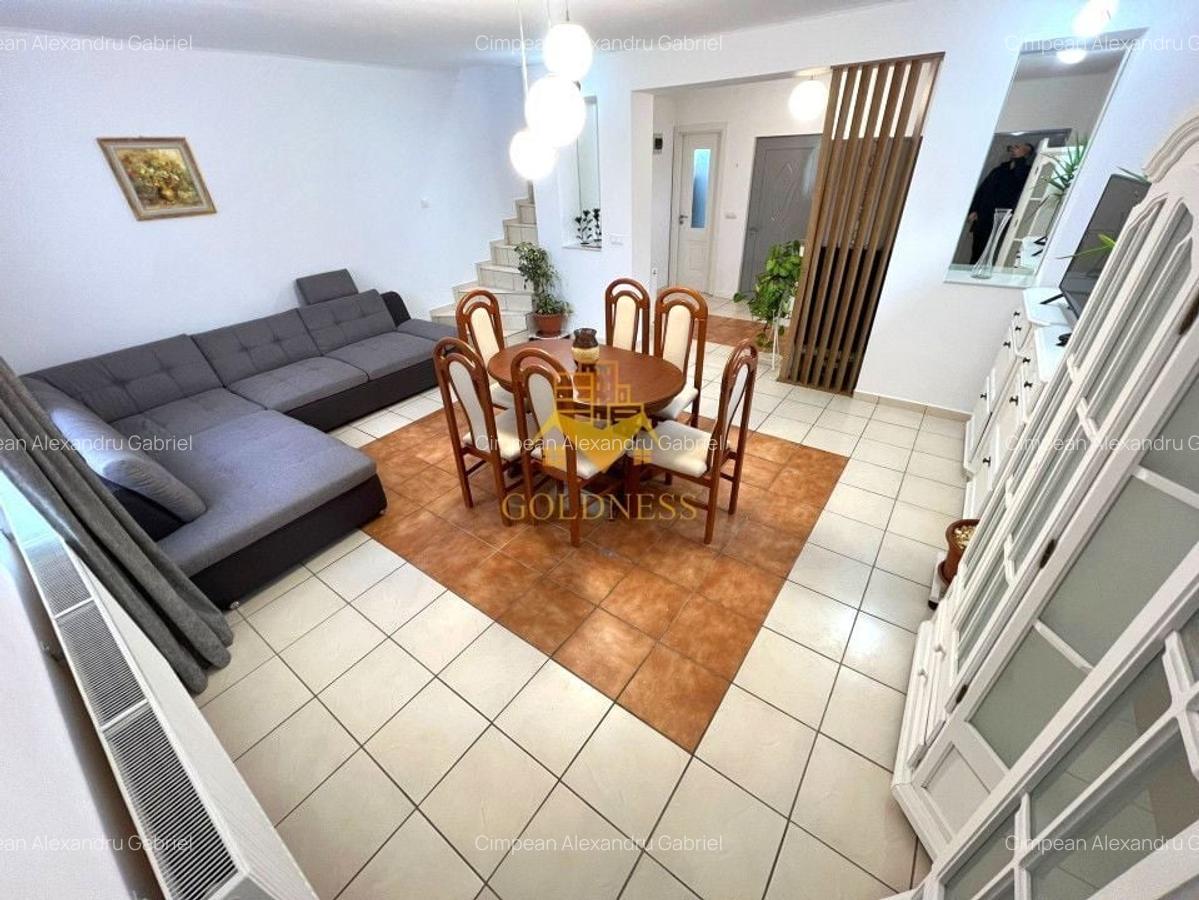 Apartament cu 3 camere decomandat, mobilat în Central - 2