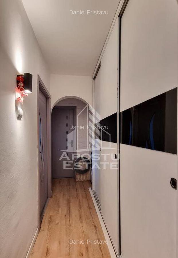 Apartament cu 3 camere, decomandat, zona Calea Aradului - 7