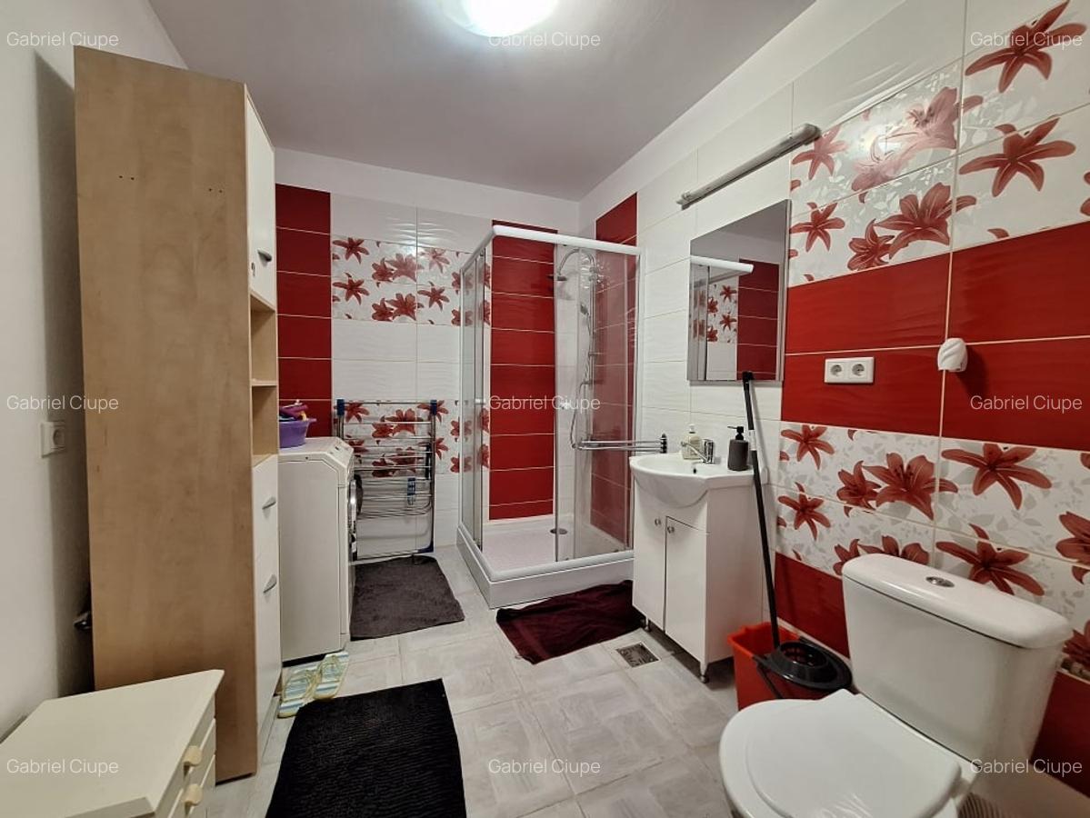 Apartament cu 2 camere, 67 mp, zona Florilor - 8