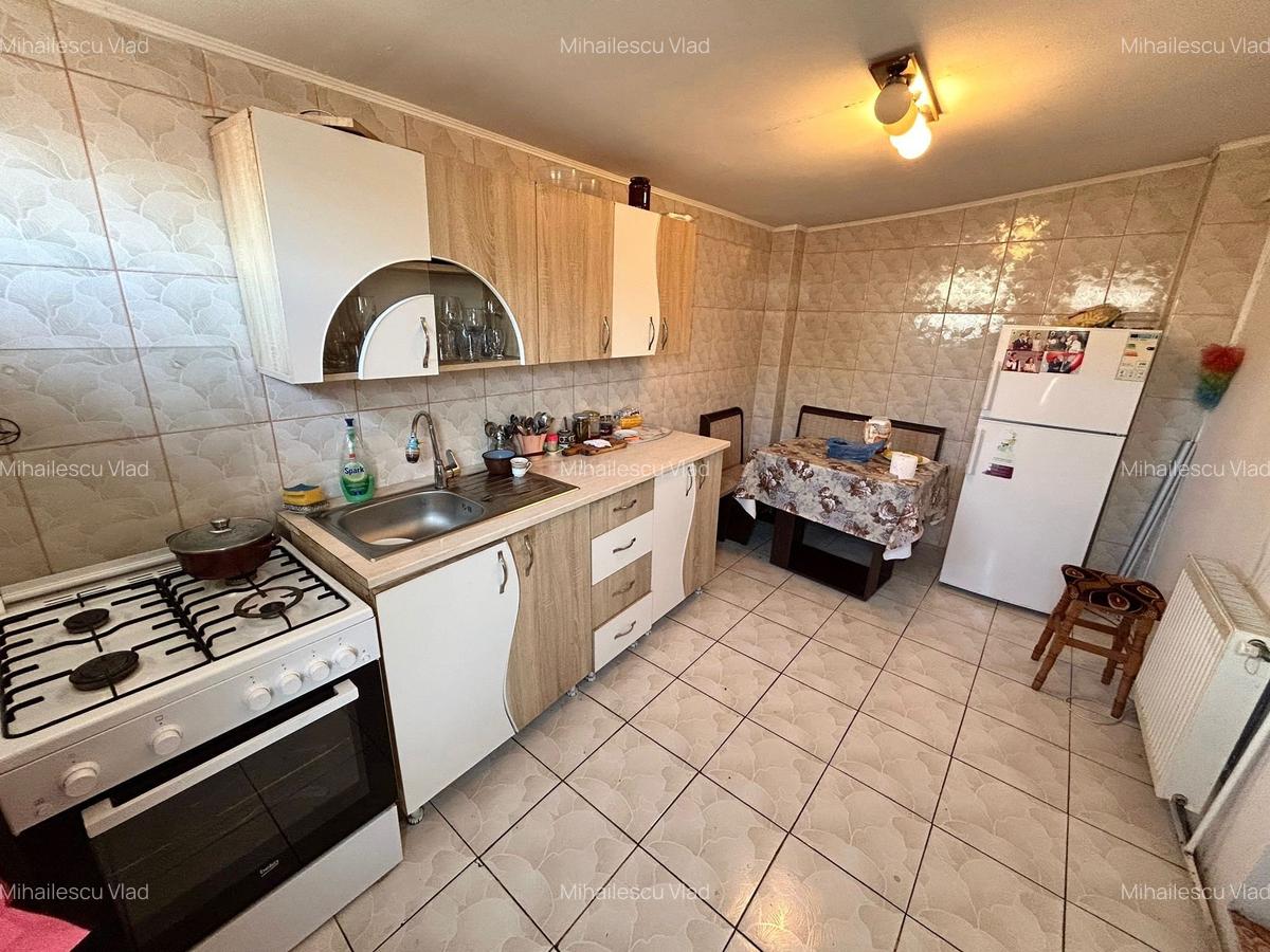 Casa individuala cu centrala proprie,la pret de apartament - 3