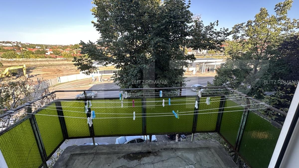 Apartament cu 3 camere, zona Rogerius - 8