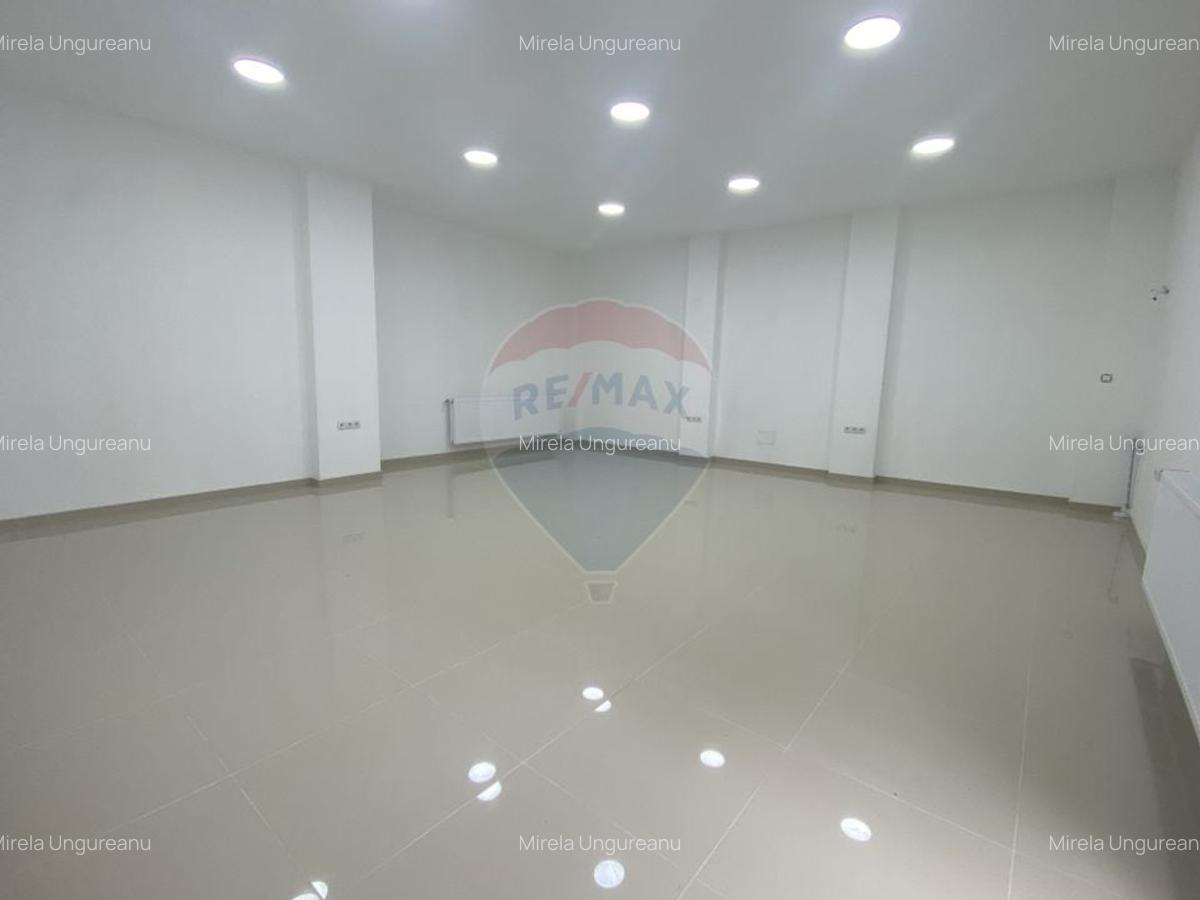 Spațiu comercial, 90 mp în Ultracentral - 3