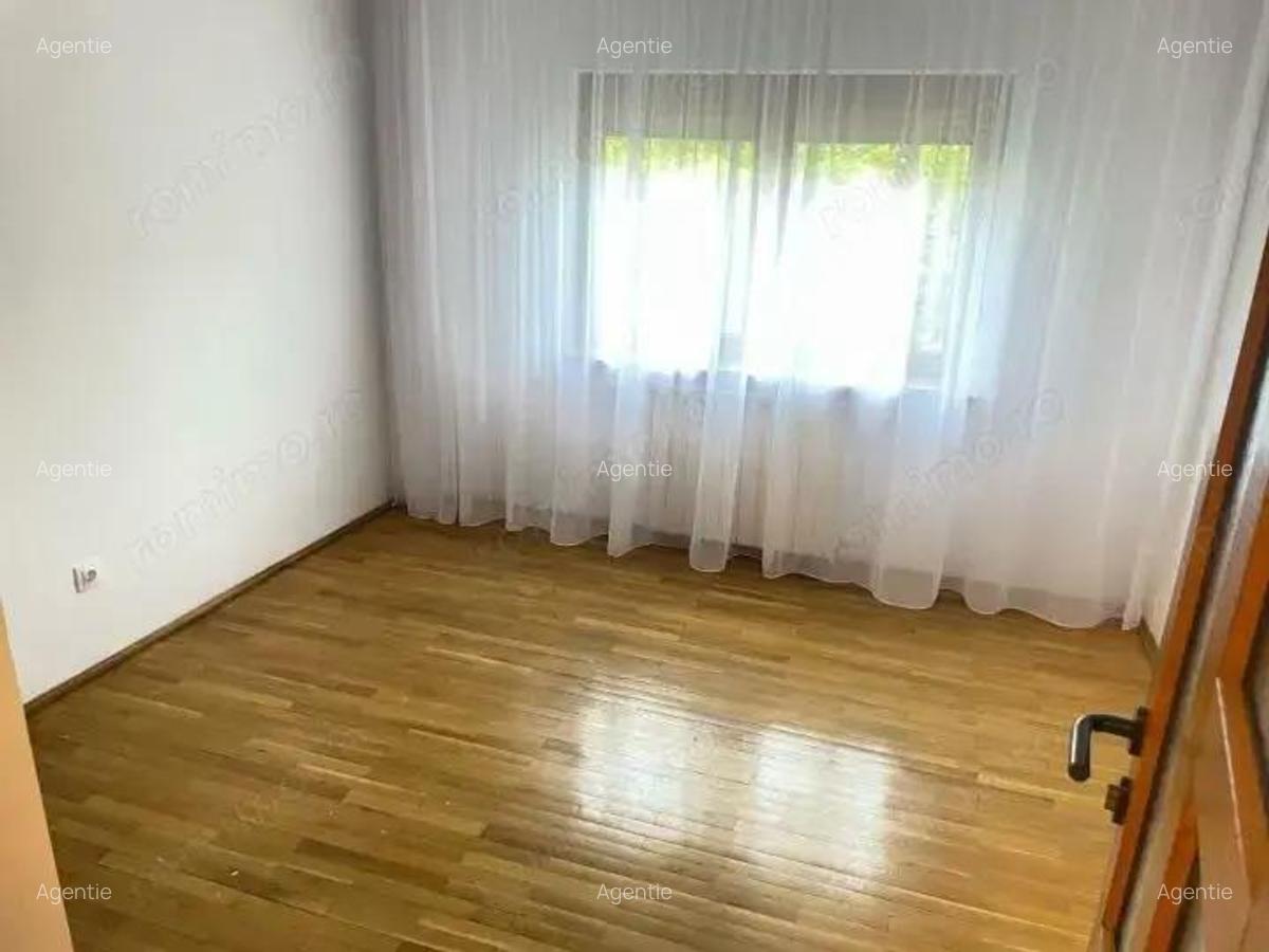 Apartament 4 camere Mall Vitan - 10