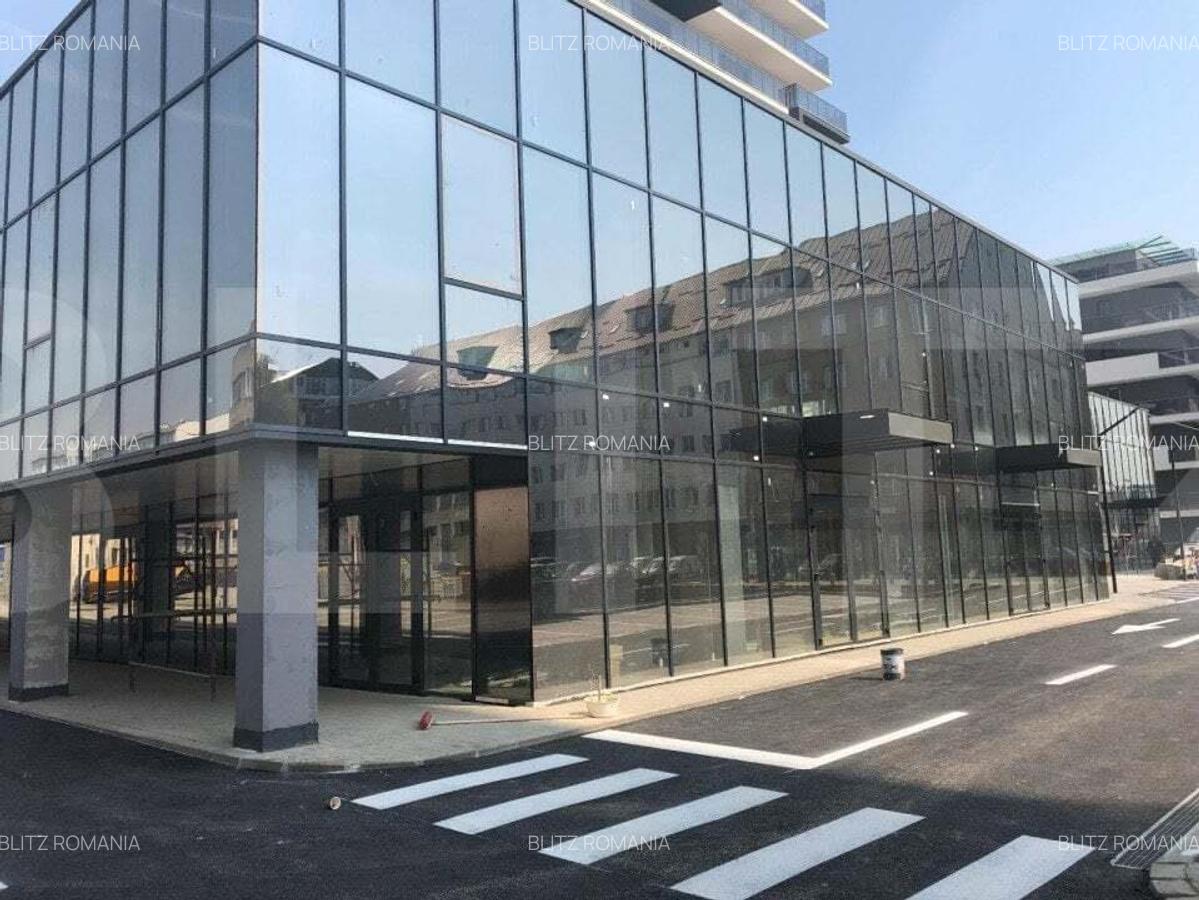 Spatiu comercial open space, pretabil pentur show-room - 10