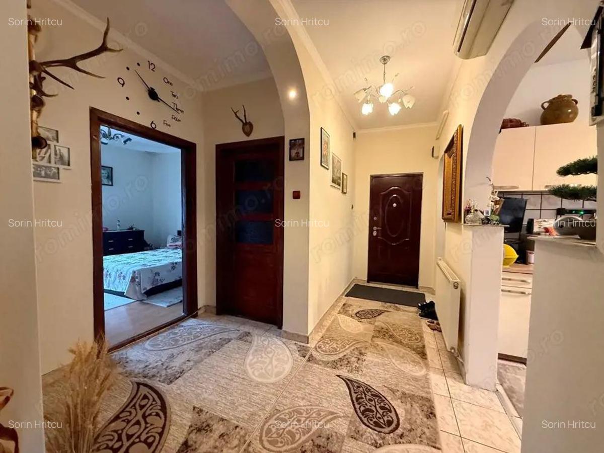 Apartament 3 Camere de Vanzare Calea ?agului Comision 0% - 16