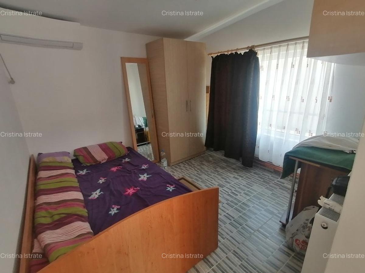 Casă cu 5 camere în Fratelia - 8